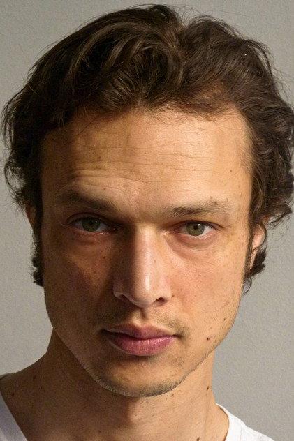 Fu'ad Aït Aattou - Actor Profile Photo