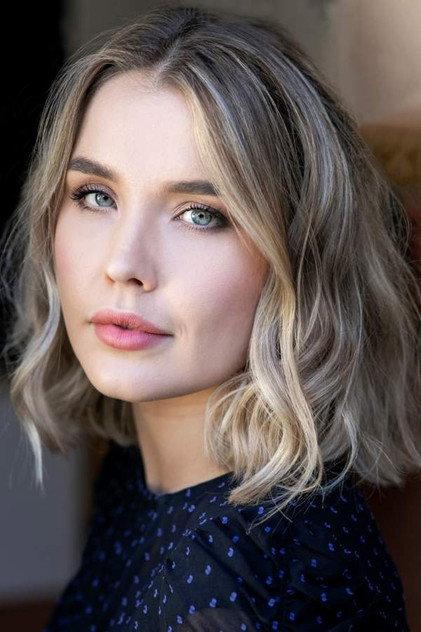 Jazmyne Van Gosliga - Actor Profile Photo