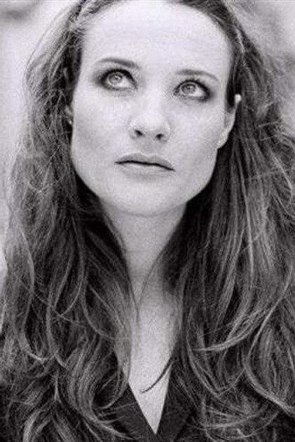 Alexandra London - Actor Profile Photo