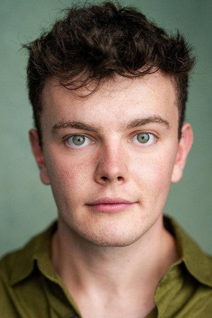 Tomas Barrett - Actor Profile Photo