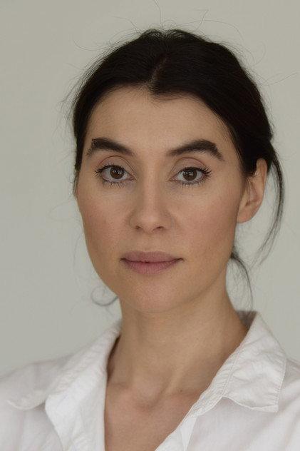 Meda Andreea Victor - Actor Profile Photo