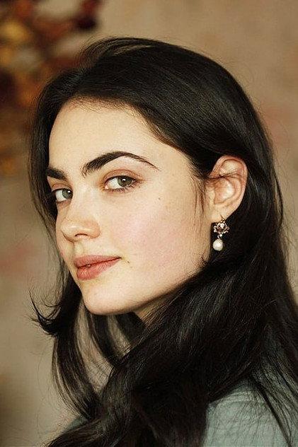 Sesil Sverdlova - Actor Profile Photo