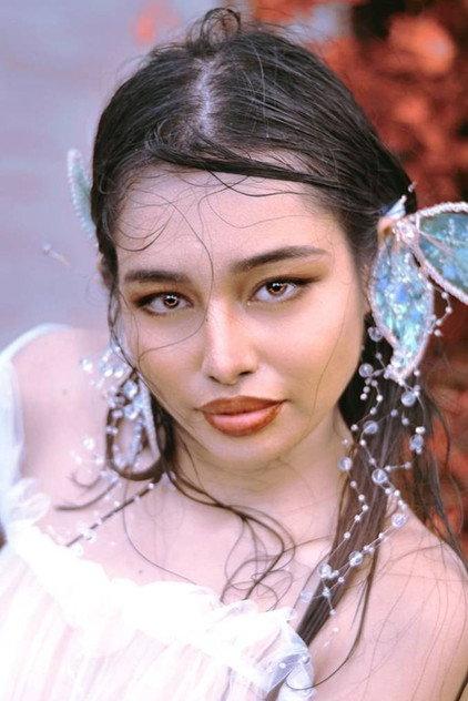 Racquel Enriquez - Actor Profile Photo