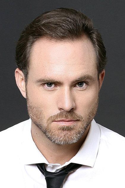 Erik Hayser - Actor Profile Photo