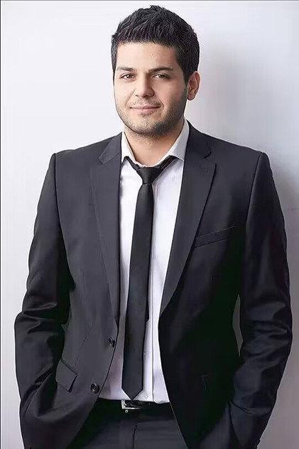 Ezra Sholeh - Actor Profile Photo