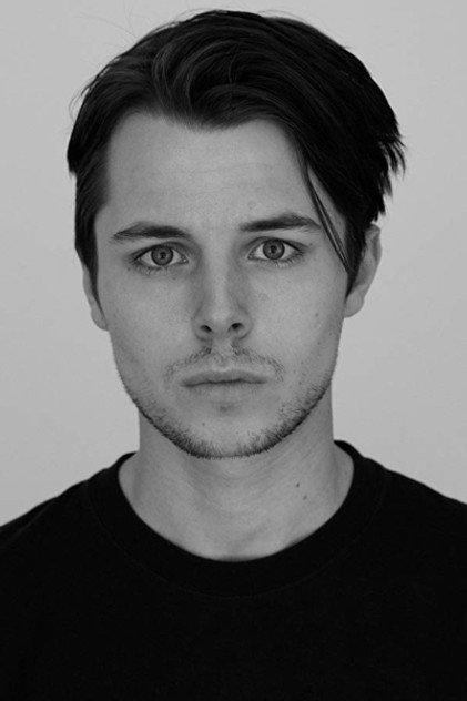 Max Fowler - Actor Profile Photo