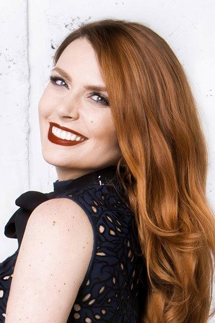Élodie Frégé - Actor Profile Photo