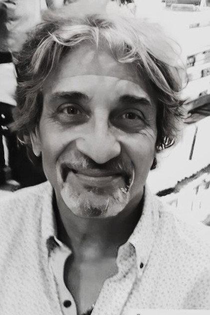 Raúl Calandra - Actor Profile Photo