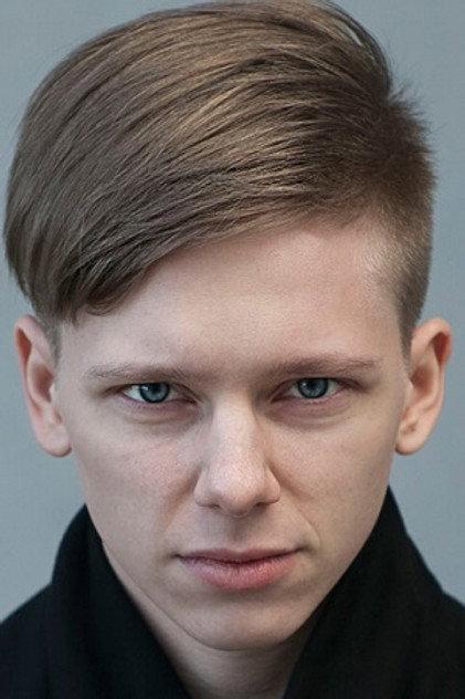 Artyom Markaryan - Actor Profile Photo