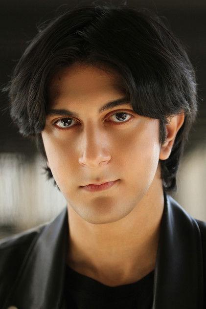Haroon Khan - Actor Profile Photo