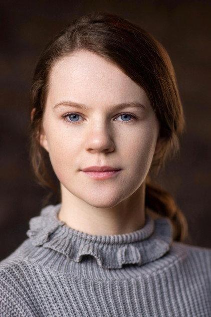 Amy Macken - Actor Profile Photo