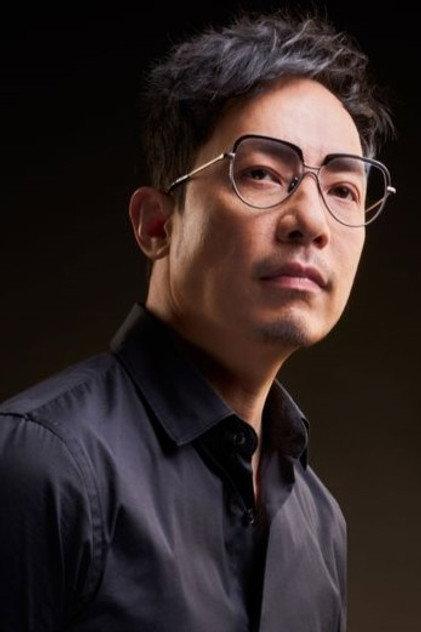 Johnny Hui - Actor Profile Photo