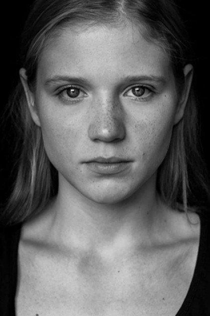 Eliza Rycembel - Actor Profile Photo