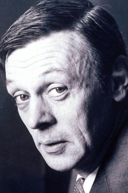 Russell Hunter - Actor Profile Photo