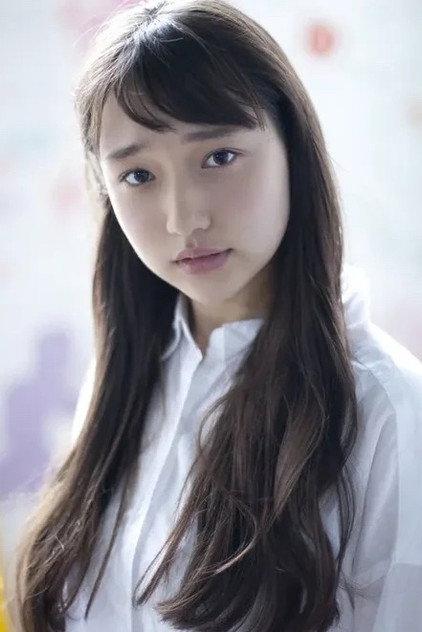 Ayana Shiramoto - Actor Profile Photo
