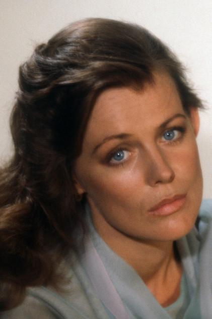 Fiona Lewis - Actor Profile Photo