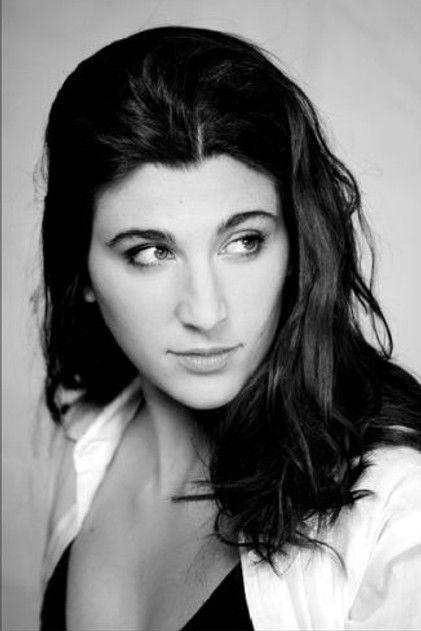 Evita Ciri - Actor Profile Photo