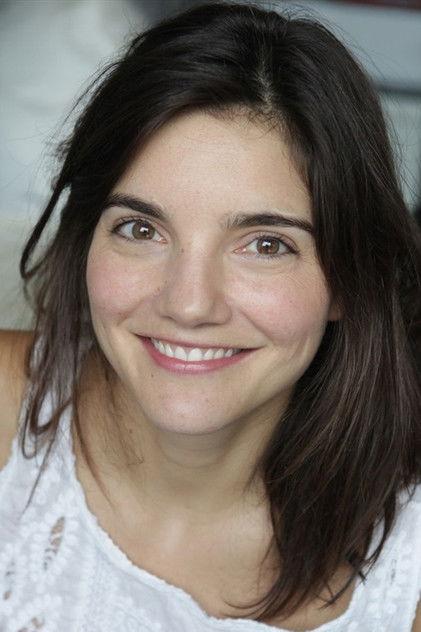 Caroline Raynaud - Actor Profile Photo