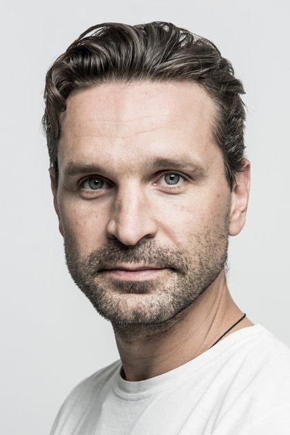 Victor Dobronravov - Actor Profile Photo