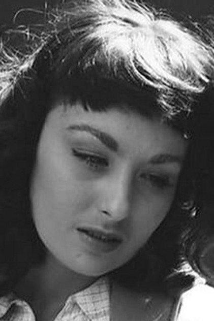 Suzanne Bech - Actor Profile Photo