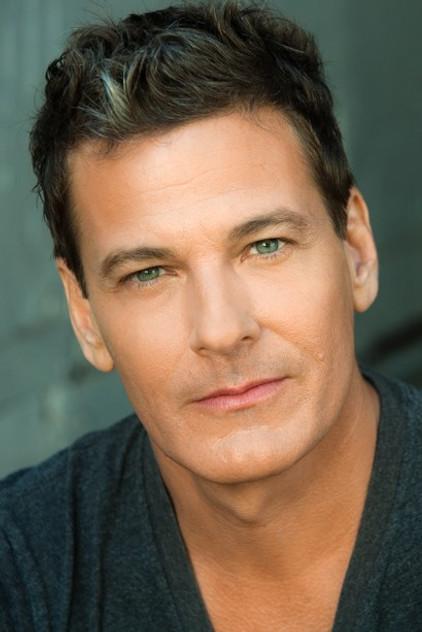 Adam Storke - Actor Profile Photo