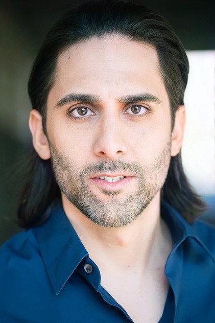 Lorenzo Leonard - Actor Profile Photo