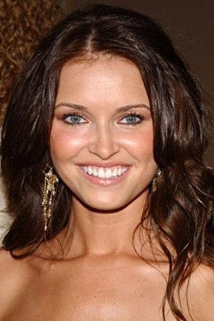 Heidi Mueller - Actor Profile Photo