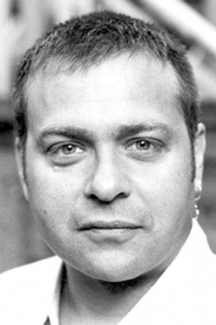 Stefan Ashton Frank - Actor Profile Photo
