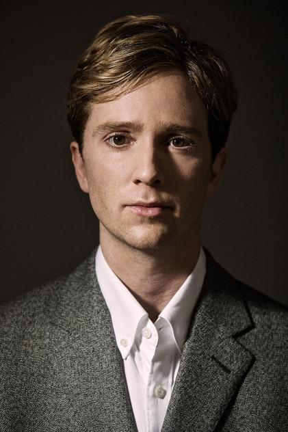 Luke Newberry - Actor Profile Photo