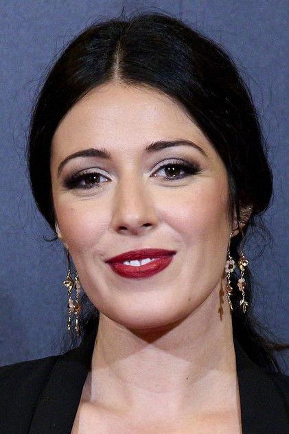 Elizabeth Tabish - Actor Profile Photo