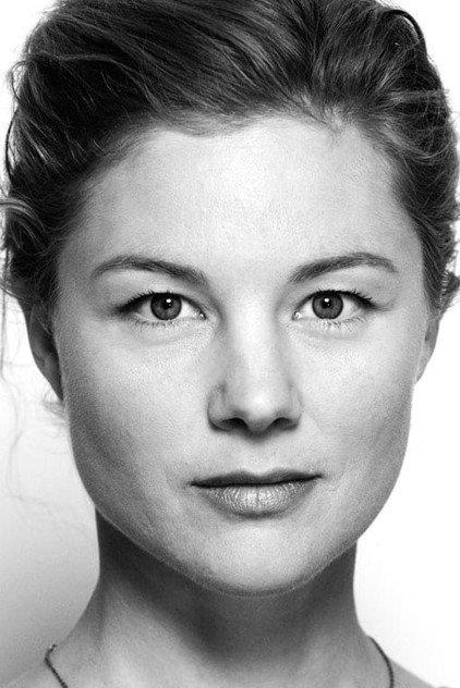 Cordelia Wege - Actor Profile Photo