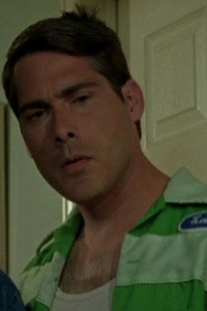 Paul Eves - Actor Profile Photo