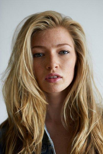 Diana Hopper - Actor Profile Photo