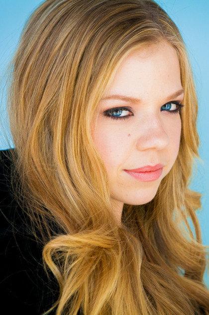 Vivien Endicott Douglas - Actor Profile Photo