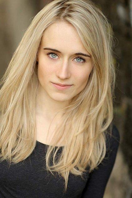 Anna Rust - Actor Profile Photo