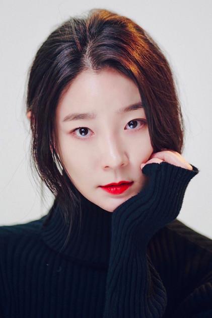 Lee Ga-kyung - Actor Profile Photo