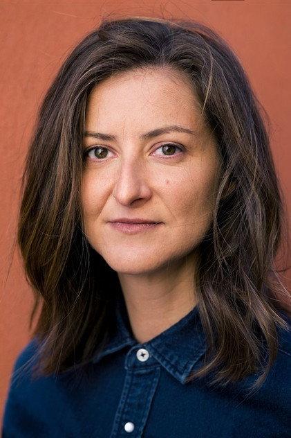 Aurélia Decker - Actor Profile Photo