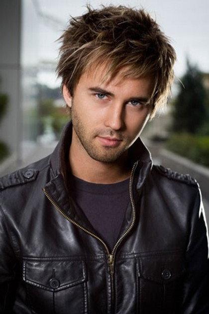 Alexander Mendeluk - Actor Profile Photo