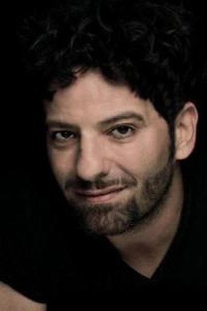 Adrián Yospe - Actor Profile Photo