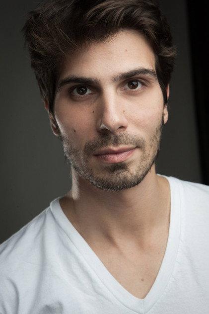 Étienne Pilon - Actor Profile Photo