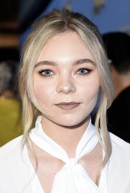 Taylor Hickson - Actor Profile Photo