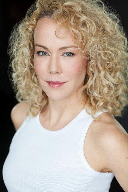 Kimberley Shoniker - Actor Profile Photo