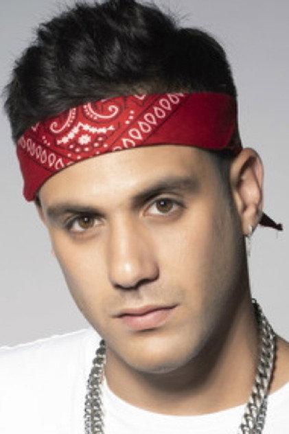 Kevin Robin - Actor Profile Photo