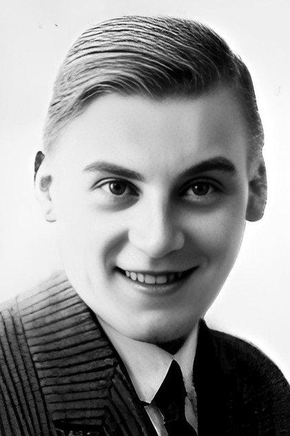 Osvald Helmuth - Actor Profile Photo