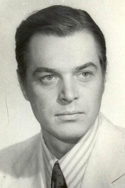 Aleksandr Ovchinnikov - Actor Profile Photo