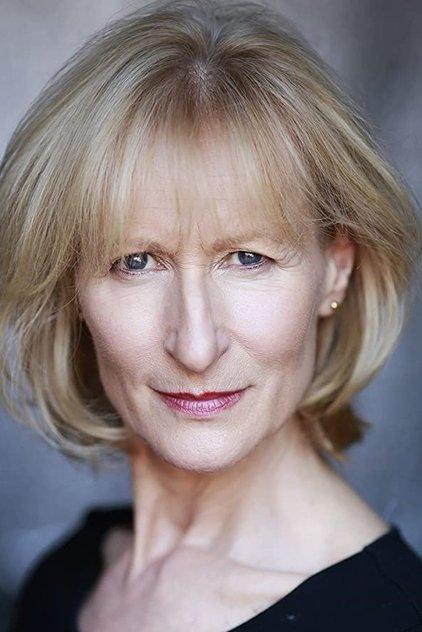 Cate Fowler - Actor Profile Photo