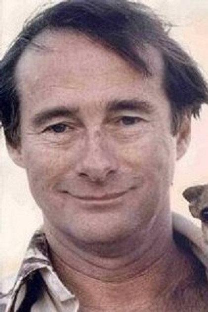 Titus Moede - Actor Profile Photo