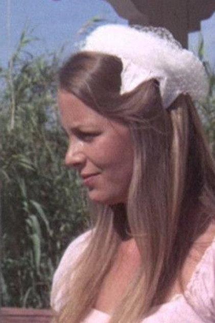 Cheryl Waters - Actor Profile Photo