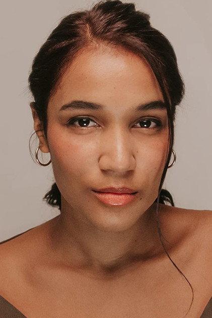Dela Meskienyar - Actor Profile Photo