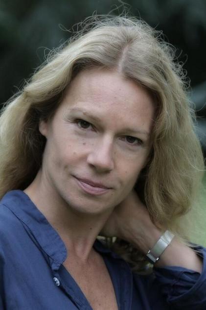 Sophie Simon - Actor Profile Photo
